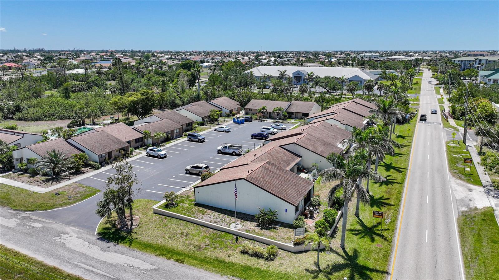 WHISPERING PINES CLUB - Residential