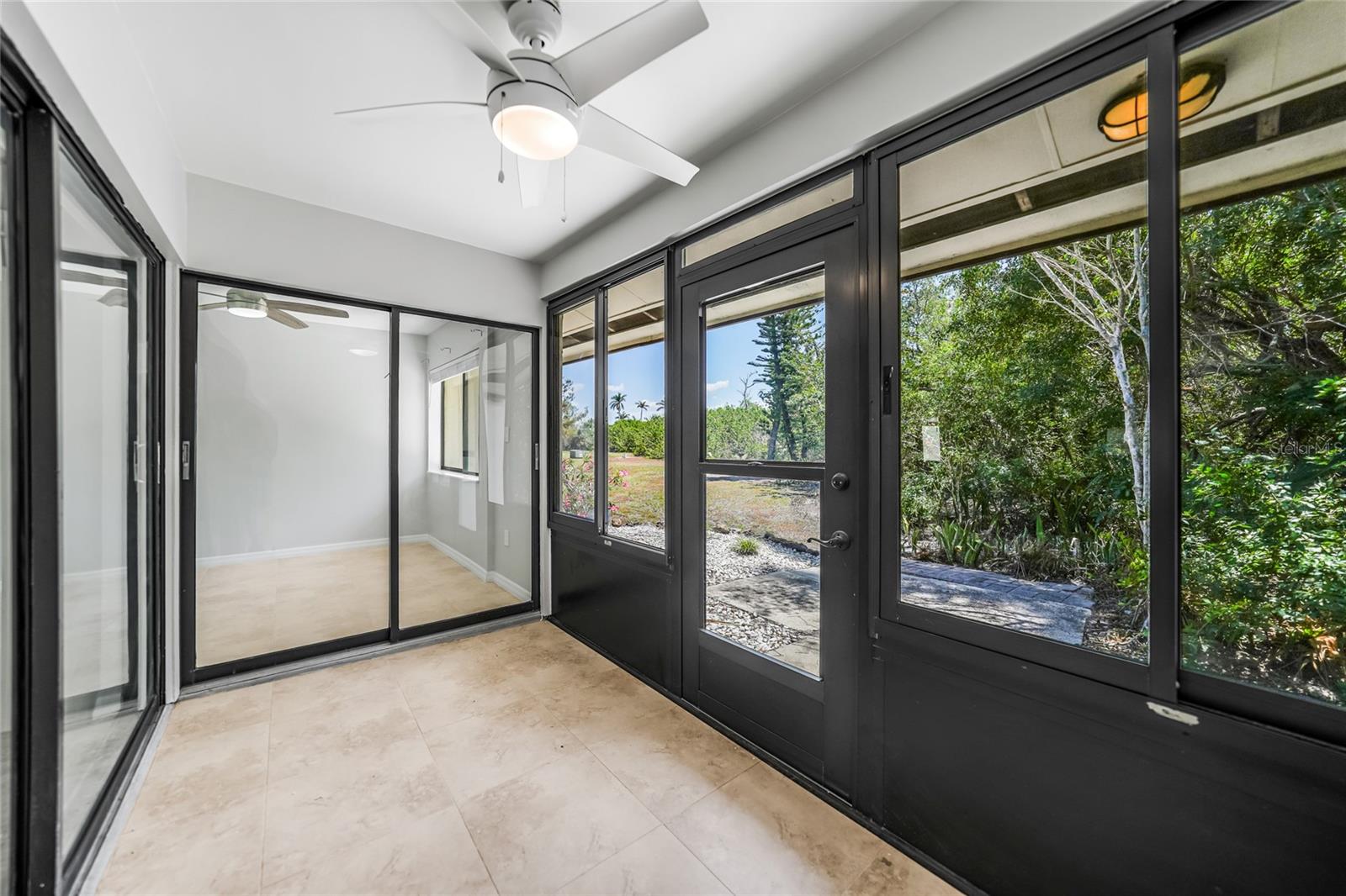 WHISPERING PINES CLUB - Residential