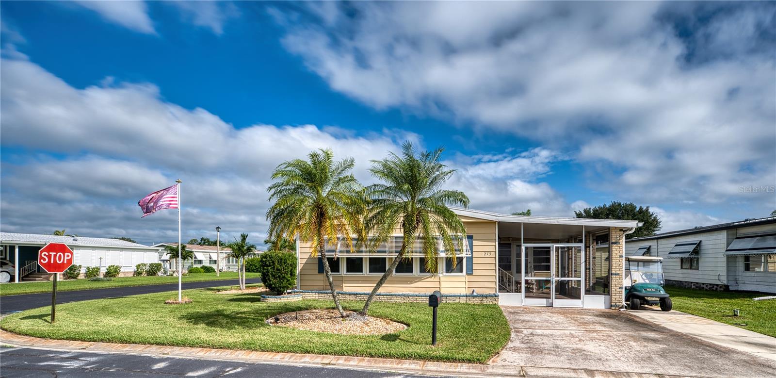 273 CAPTAINS COURT