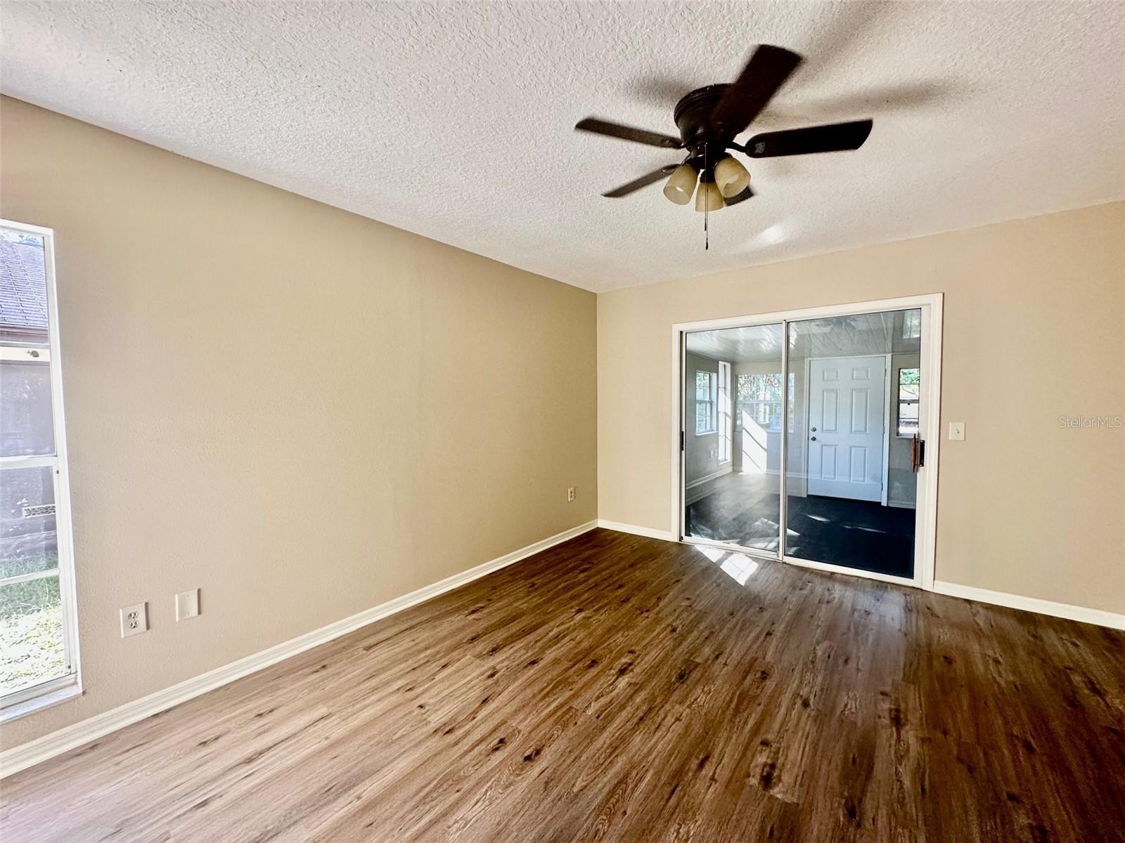 MARION OAKS UN 02 - Residential