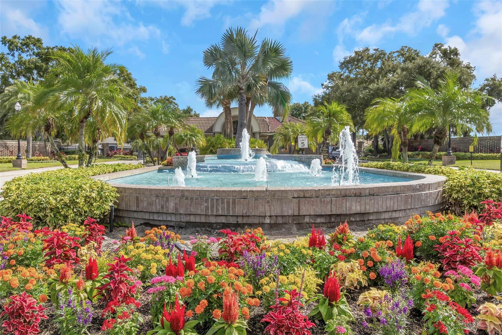 CRESCENT OAKS COUNTRY CLUB KINGSBURY PH 2 - Residential