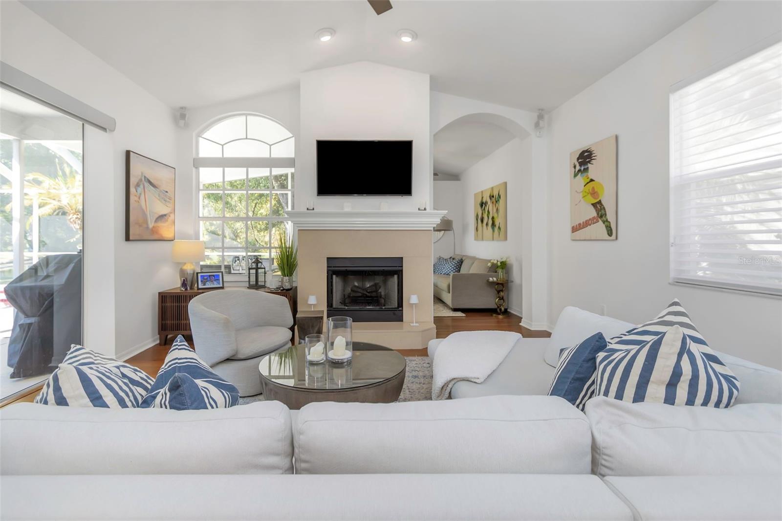 CRESCENT OAKS COUNTRY CLUB KINGSBURY PH 2 - Residential