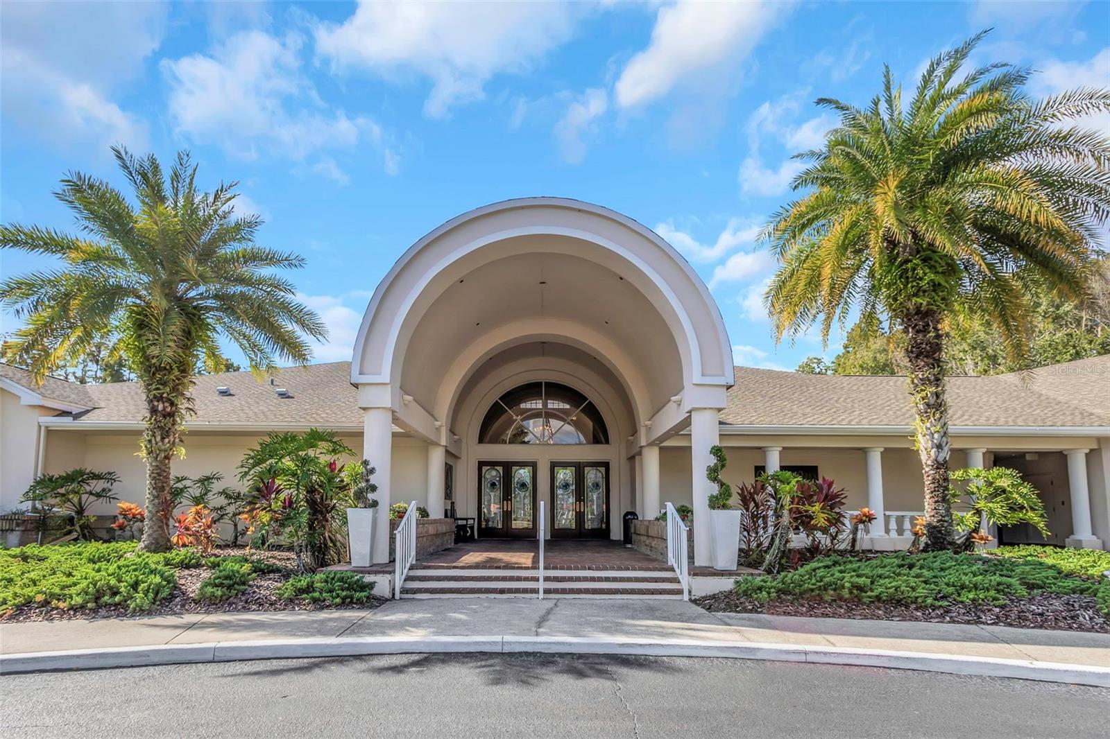 CRESCENT OAKS COUNTRY CLUB KINGSBURY PH 2 - Residential