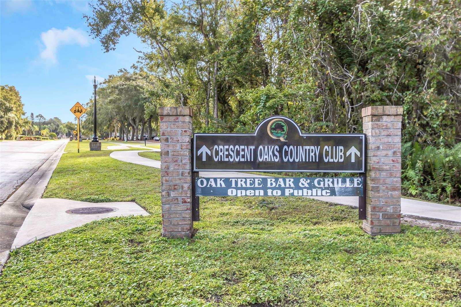 CRESCENT OAKS COUNTRY CLUB KINGSBURY PH 2 - Residential
