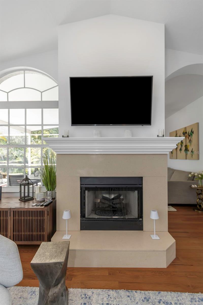 CRESCENT OAKS COUNTRY CLUB KINGSBURY PH 2 - Residential