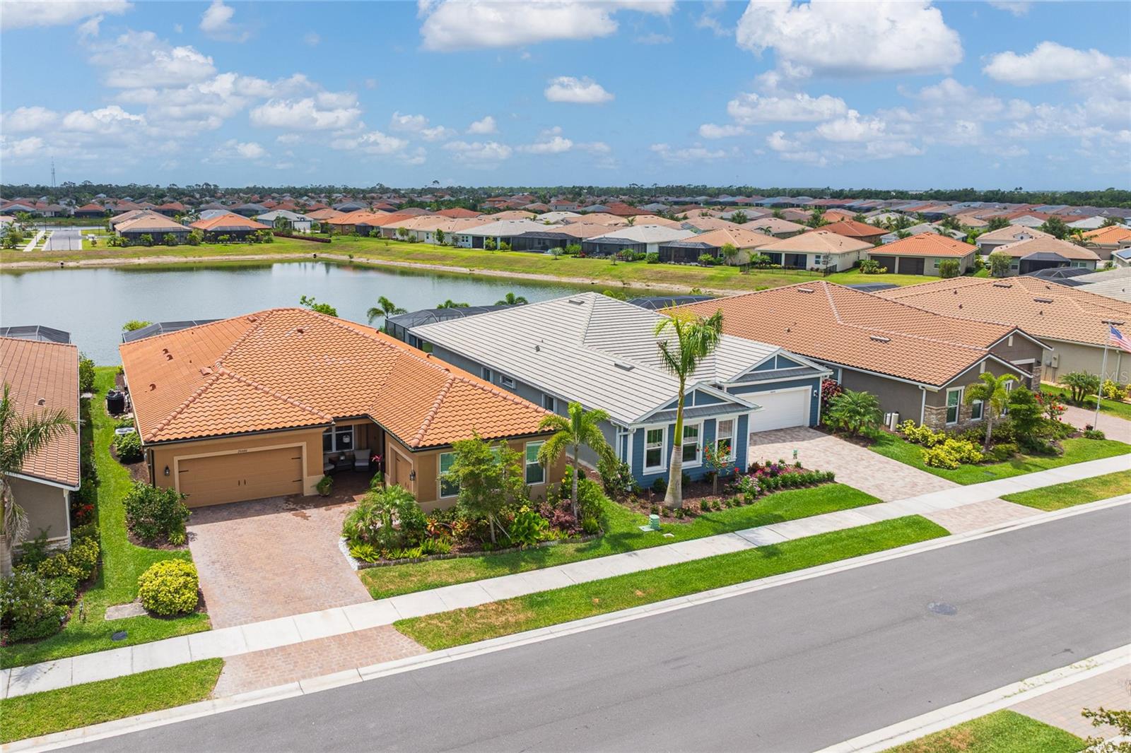 RENAISSANCE AT WEST VILLAGES - Residential