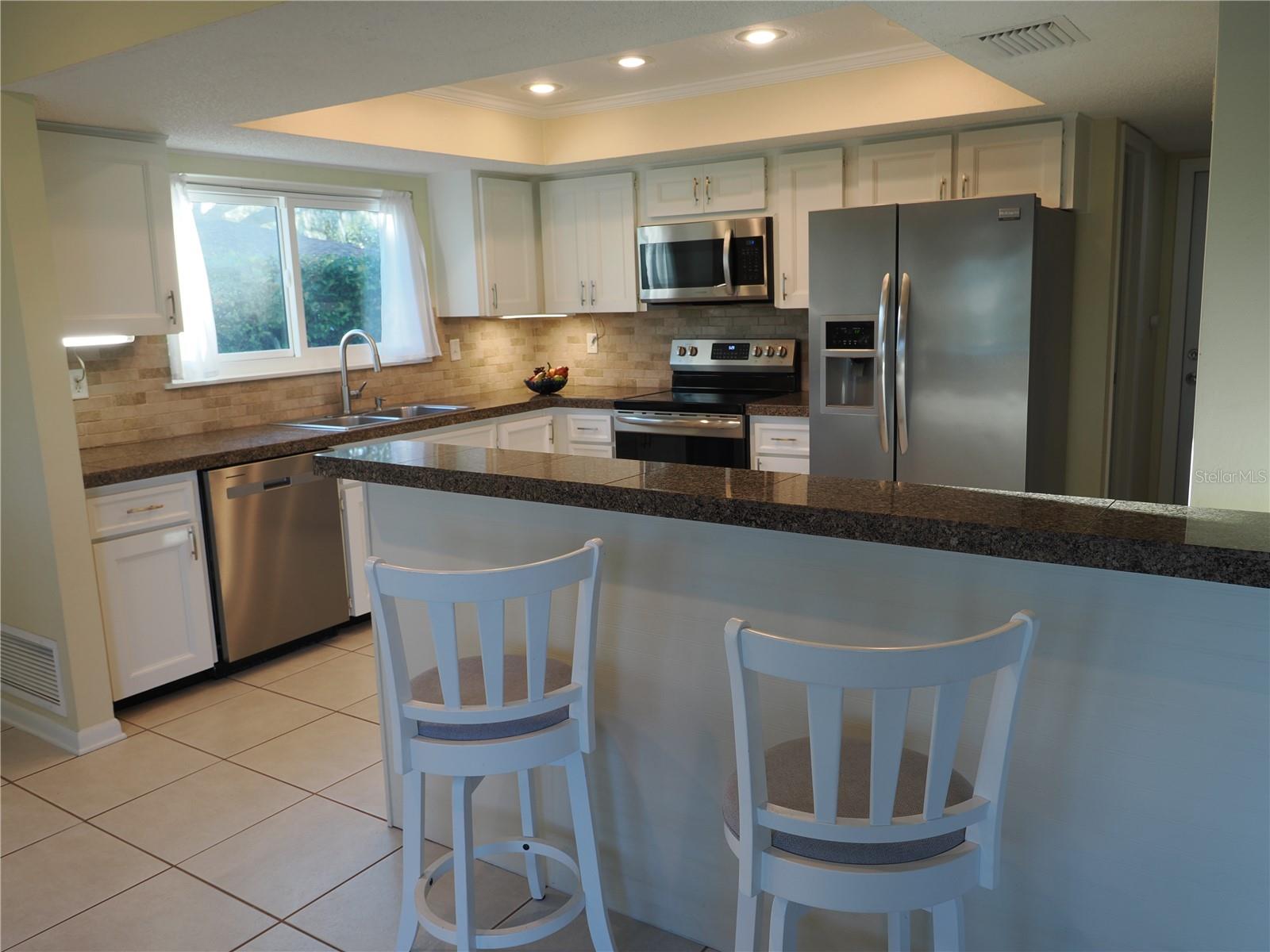 EAST LAKE WOODLANDS - Residential