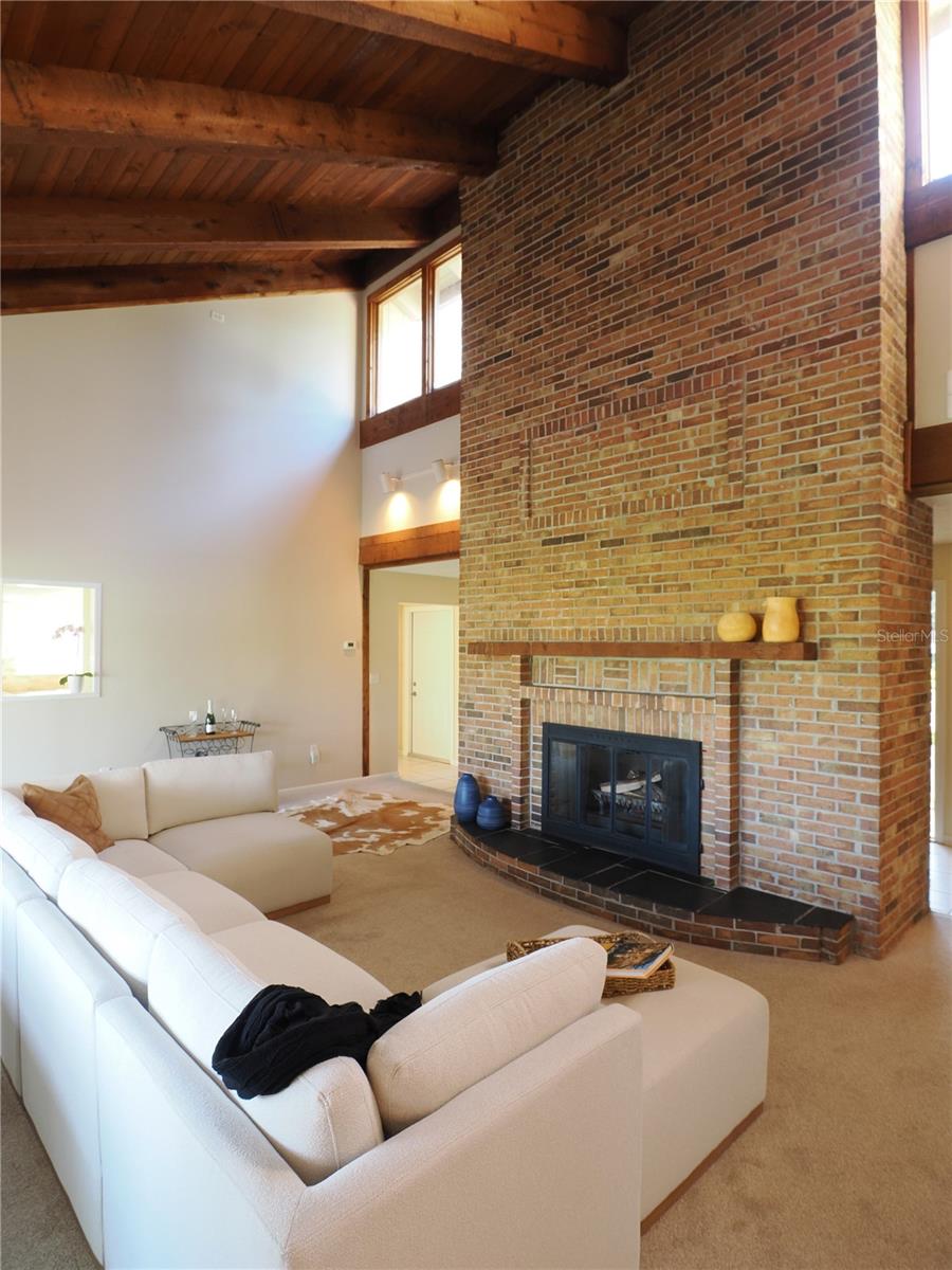 EAST LAKE WOODLANDS - Residential