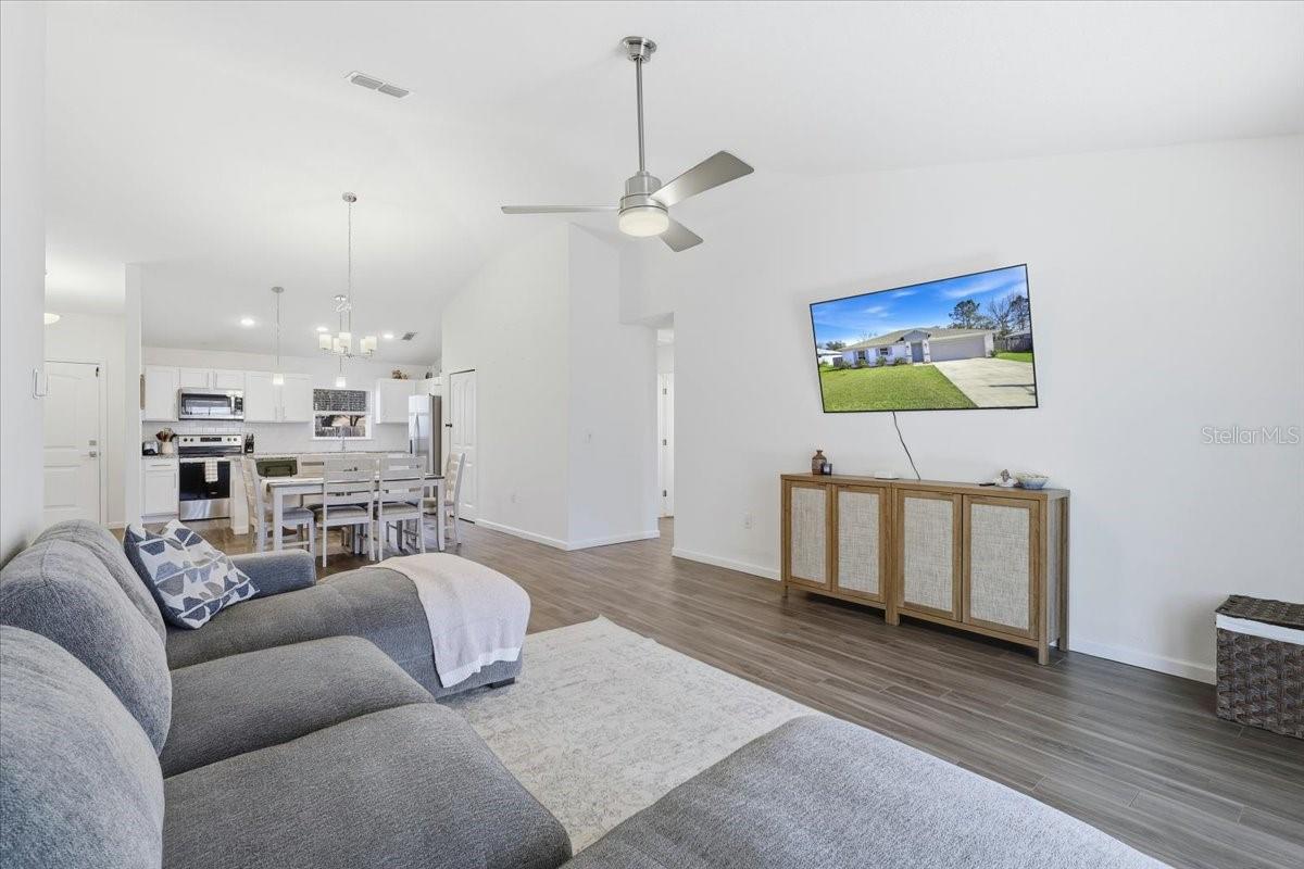 BELLE TERRE - Residential