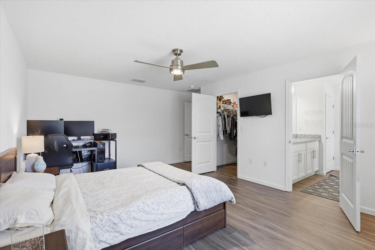 BELLE TERRE - Residential