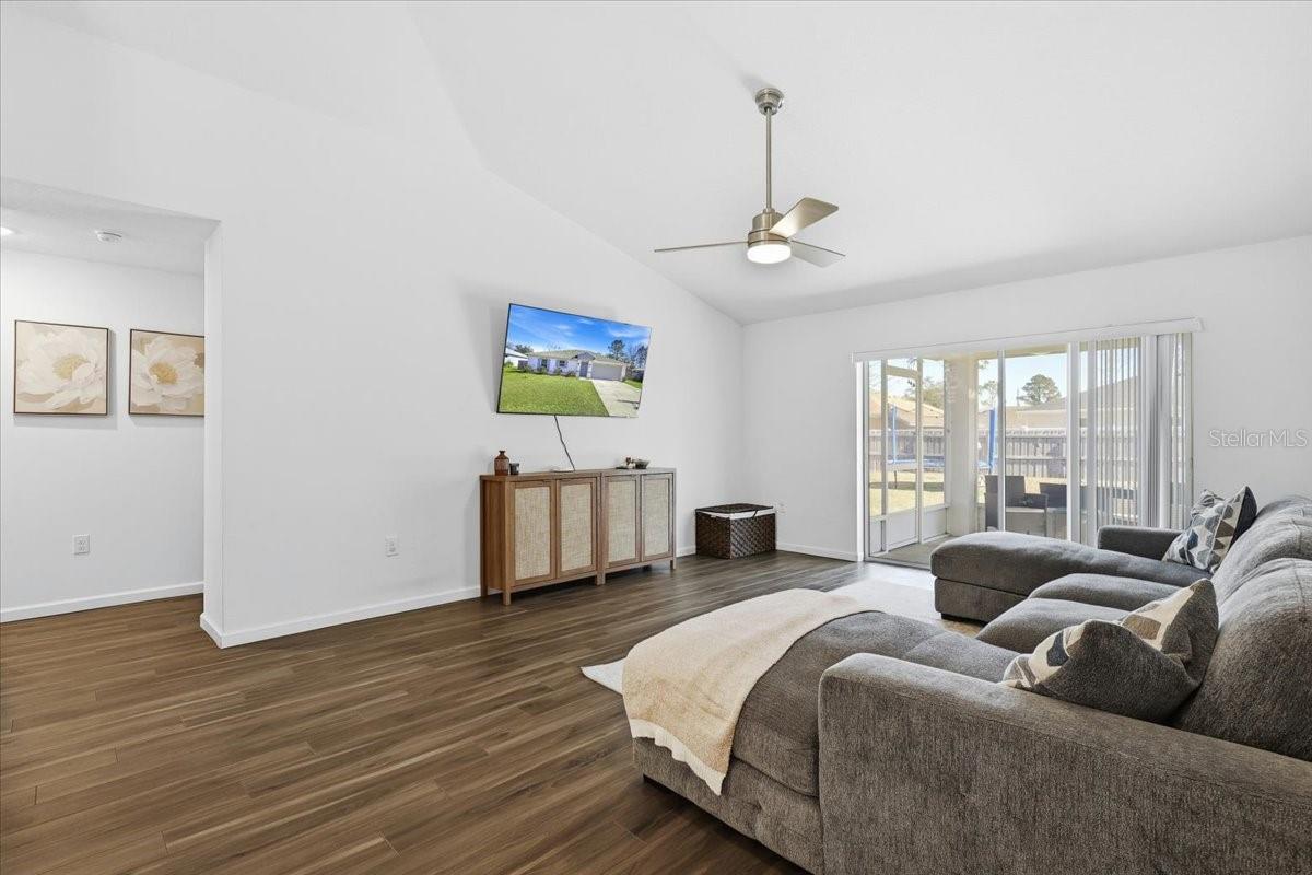 BELLE TERRE - Residential