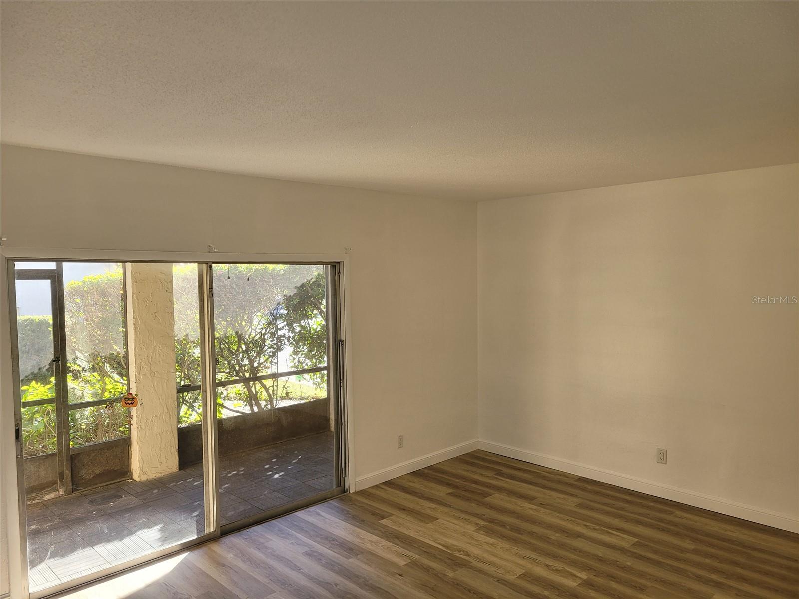 CAPISTRANO - Residential Lease