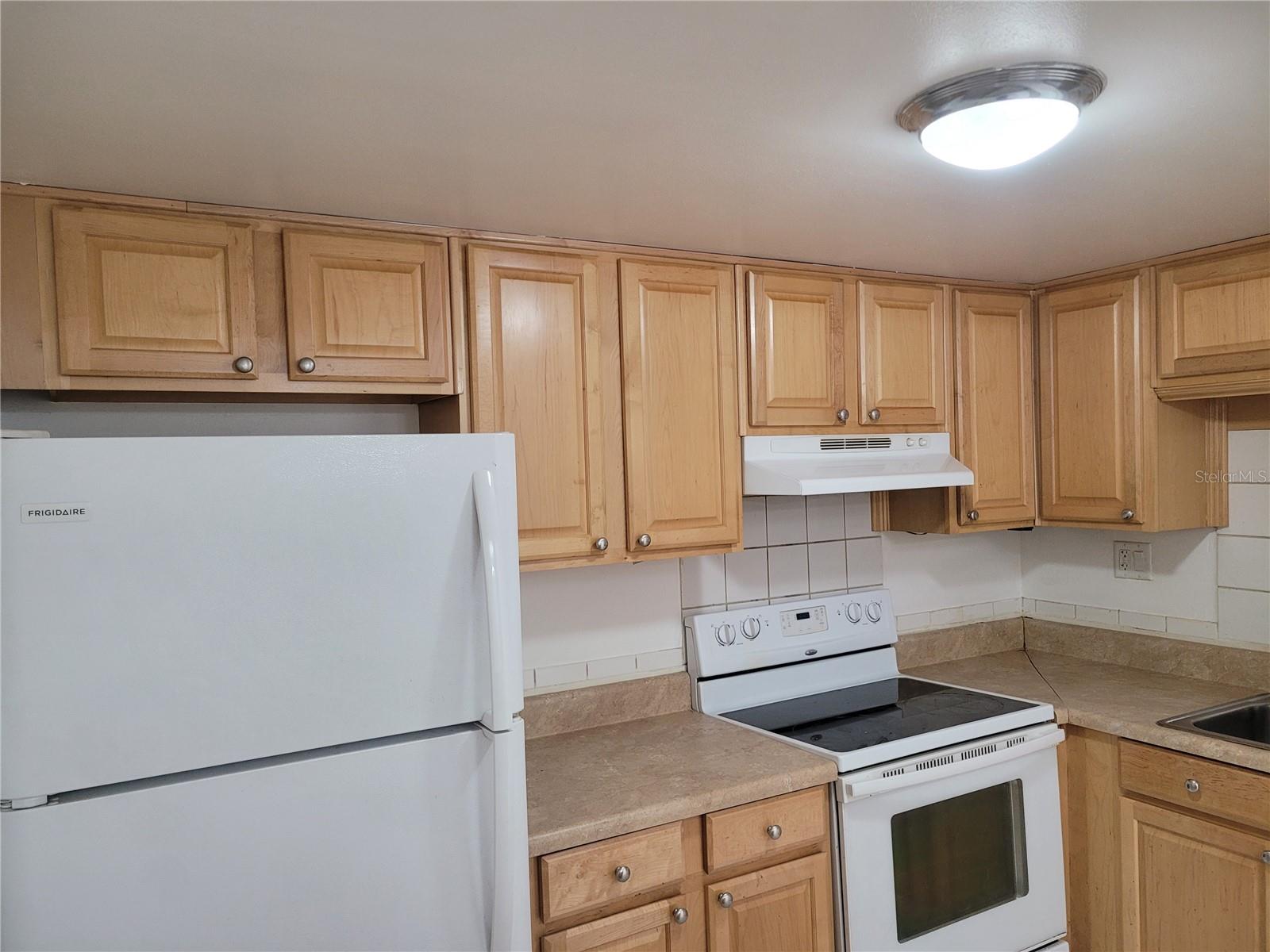 CAPISTRANO - Residential Lease