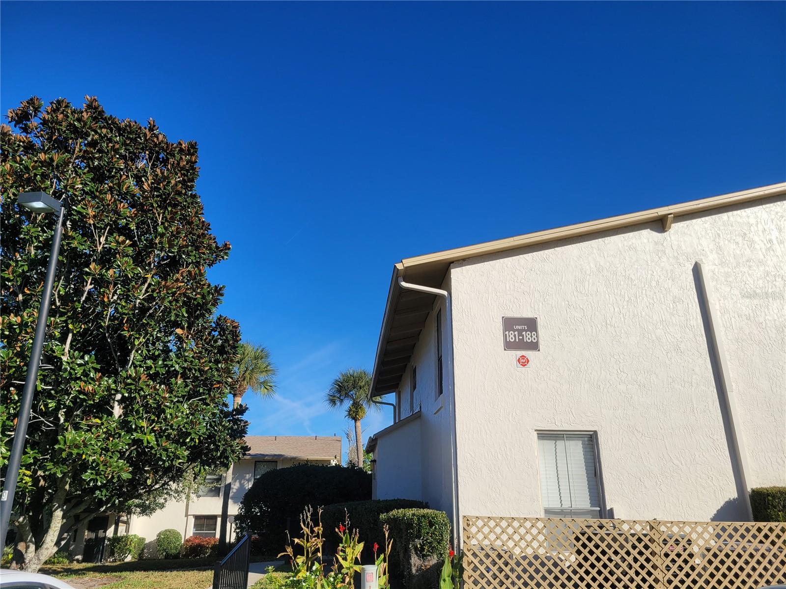 CAPISTRANO - Residential Lease