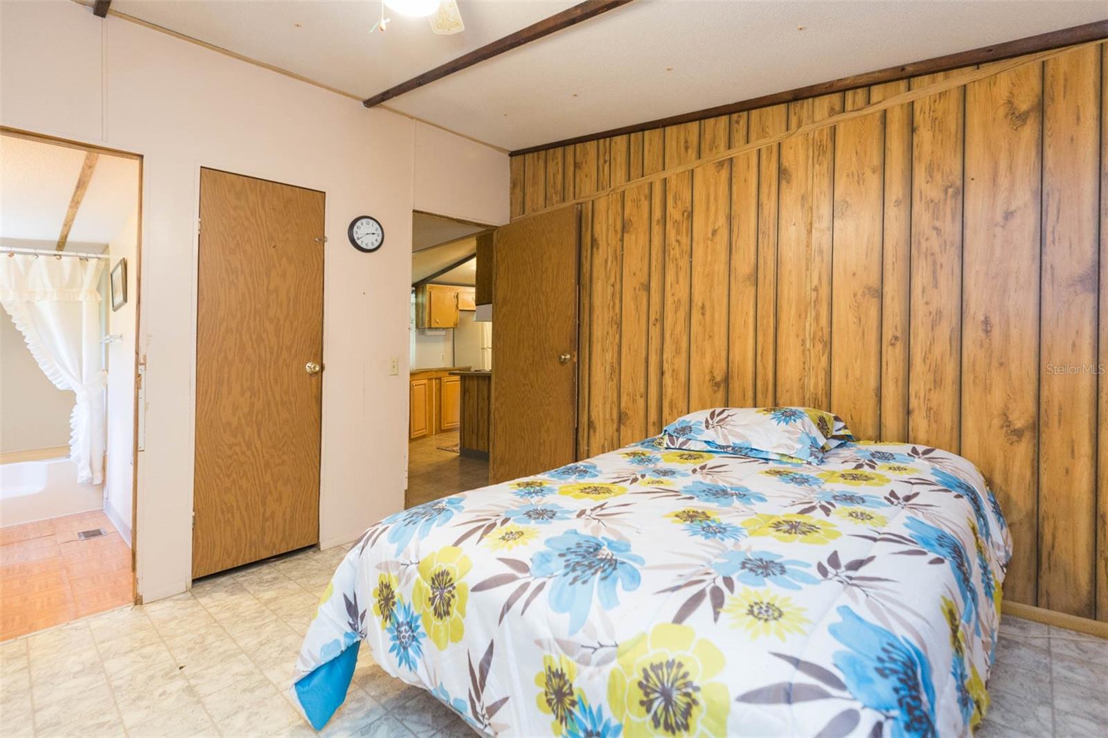 UNPLATTED - Residential