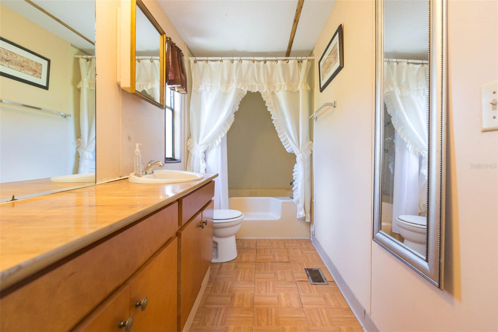 UNPLATTED - Residential