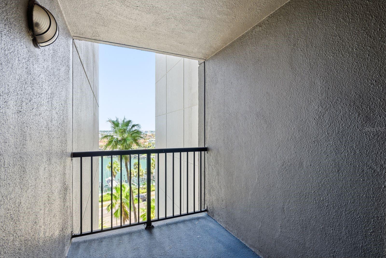 DANS ISLAND ON SAND KEY CONDO - Residential