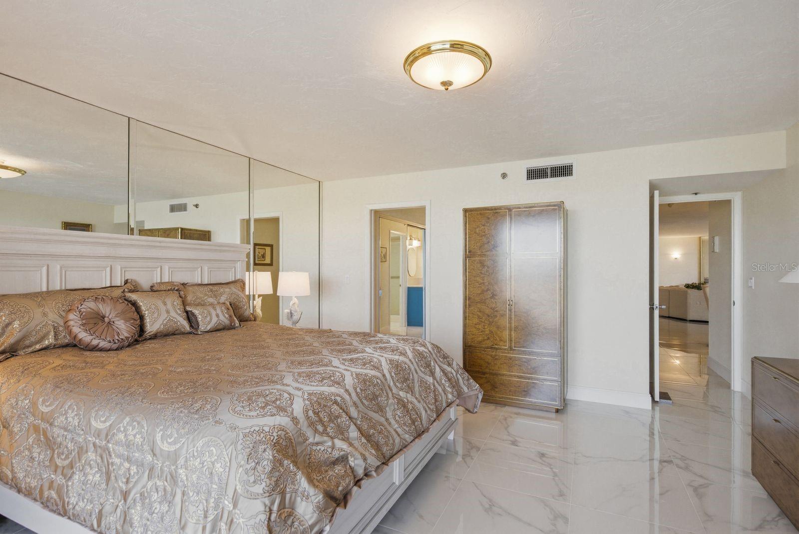 DANS ISLAND ON SAND KEY CONDO - Residential