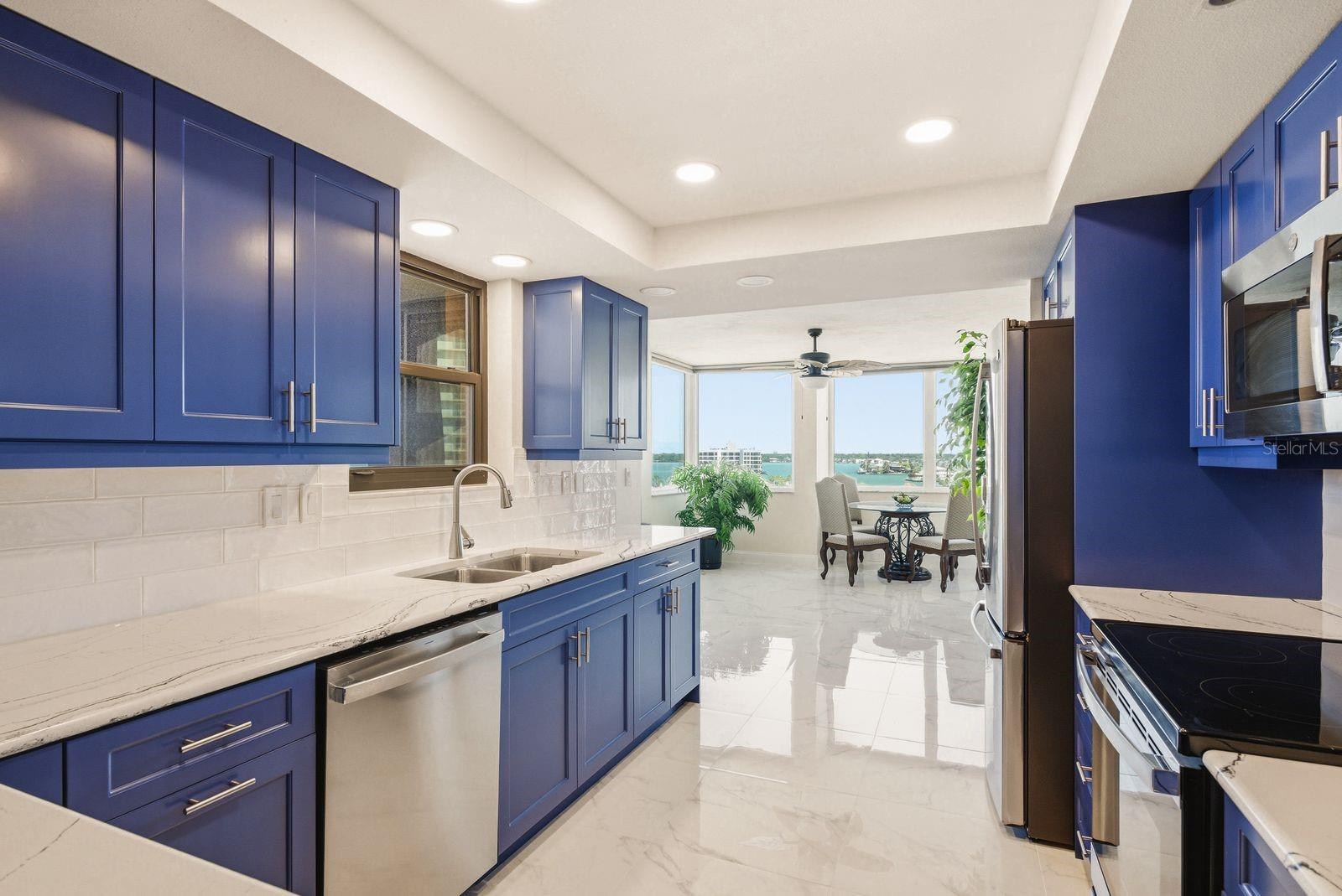 DANS ISLAND ON SAND KEY CONDO - Residential