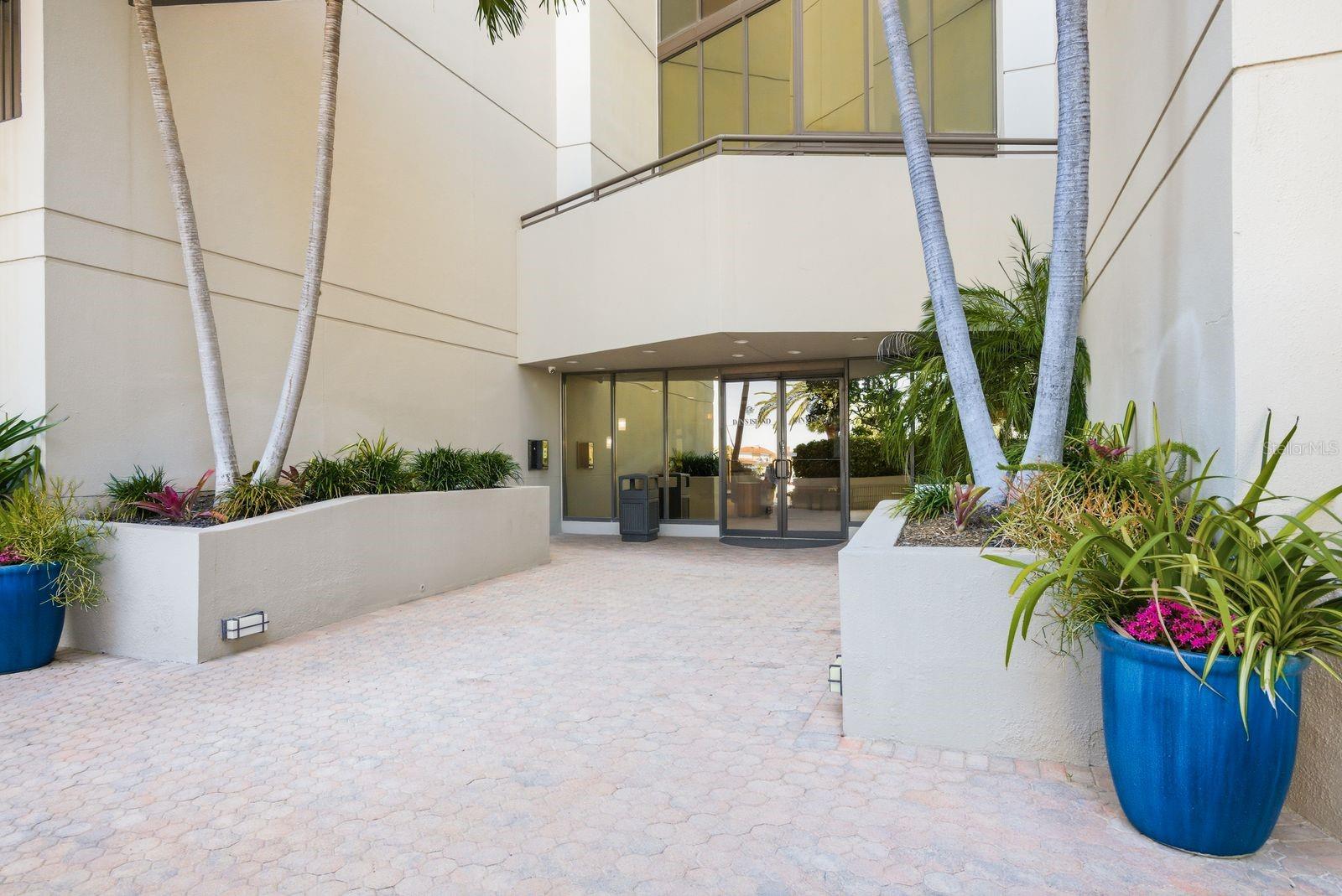 DANS ISLAND ON SAND KEY CONDO - Residential