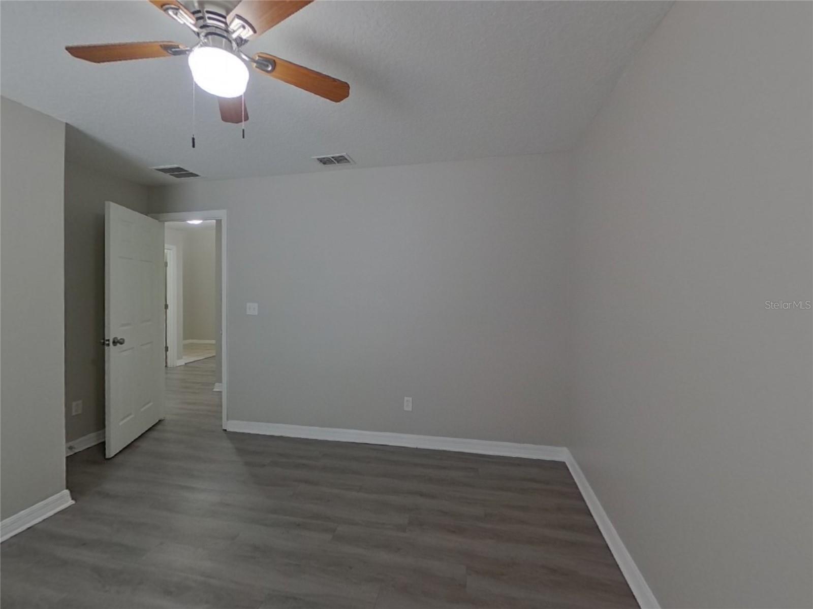 DORAL POINTE - Residential Lease