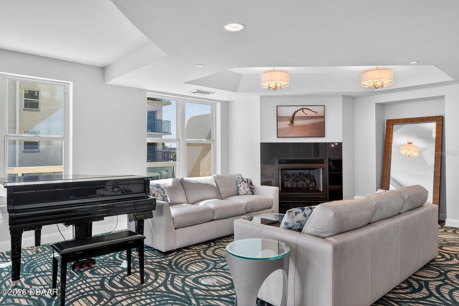 OCEAN VILLAS CONCOMINIUM - Residential