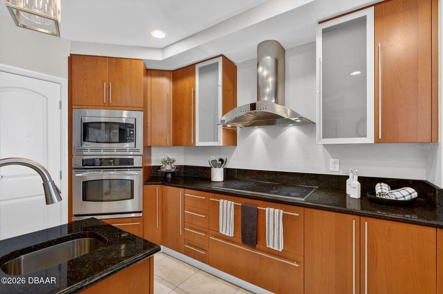 OCEAN VILLAS CONCOMINIUM - Residential