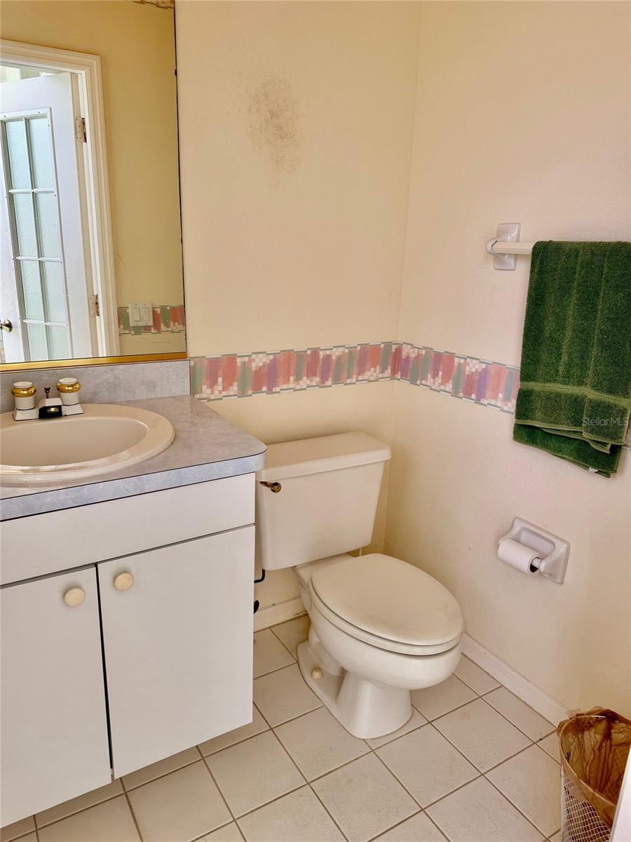 FAIRWAY LAKES AT PALM AIRE - Residential