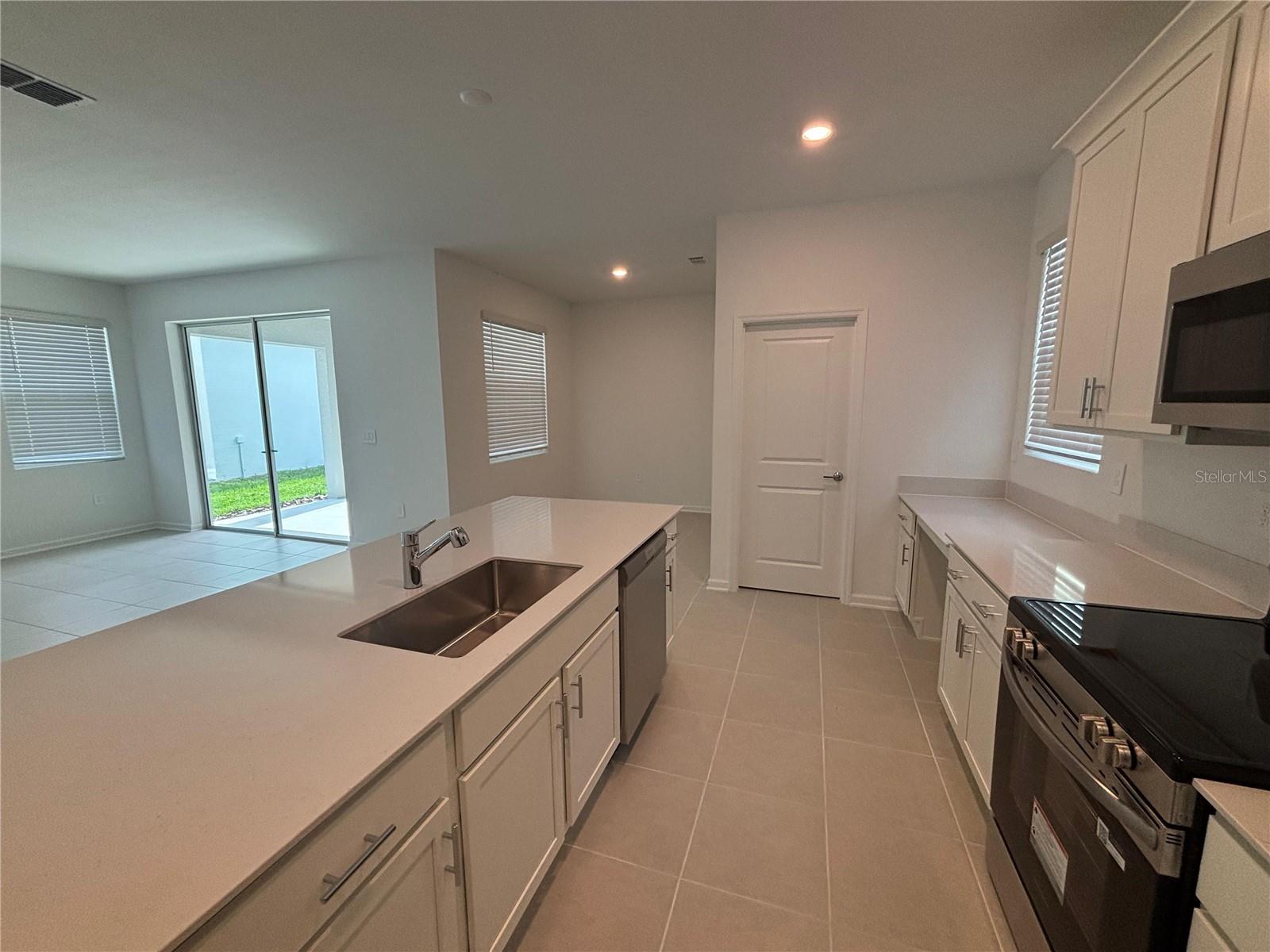 WELLNESS WAY 40S - Residential Lease