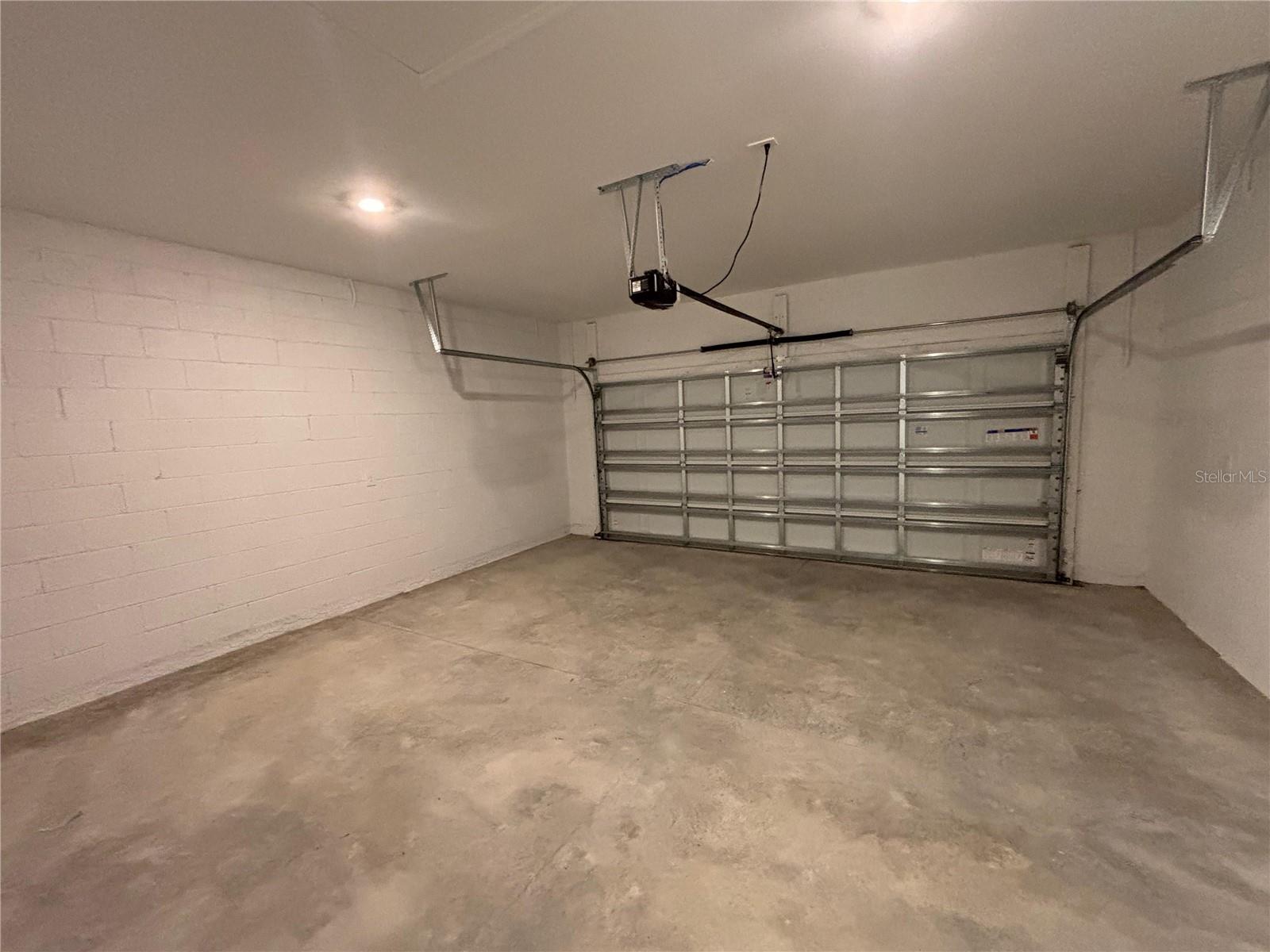 WELLNESS WAY 40S - Residential Lease