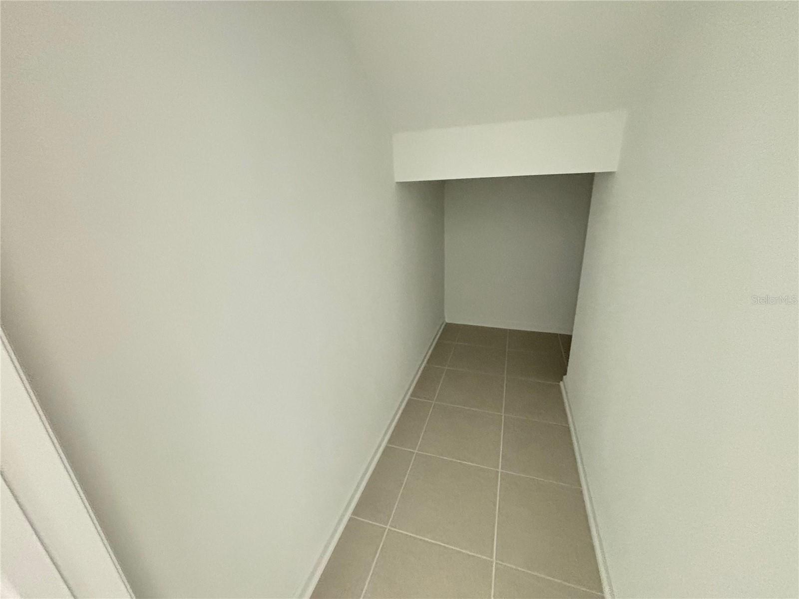 WELLNESS WAY 40S - Residential Lease