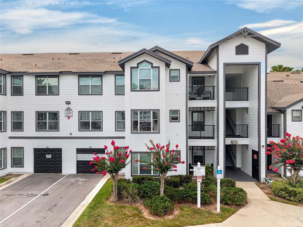 Photo of 4103 Tropical Isle Blvd #123, Kissimmee, FL 34741 (MLS # O6414436)