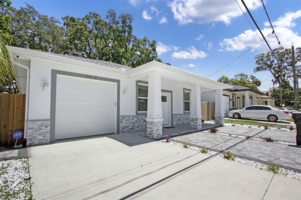Photo of 2412 E Chelsea Street, Tampa, FL 33610 (MLS # TB8435275)