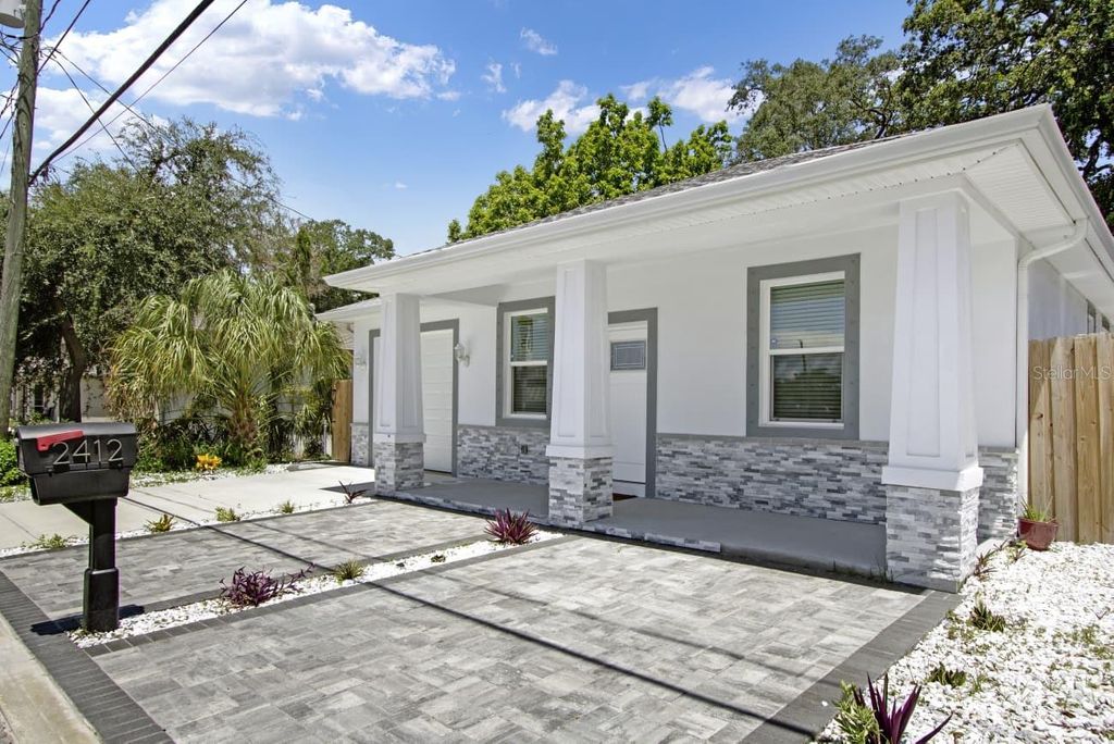 Photo of 2412 E Chelsea Street, Tampa, FL 33610 (MLS # TB8435275)