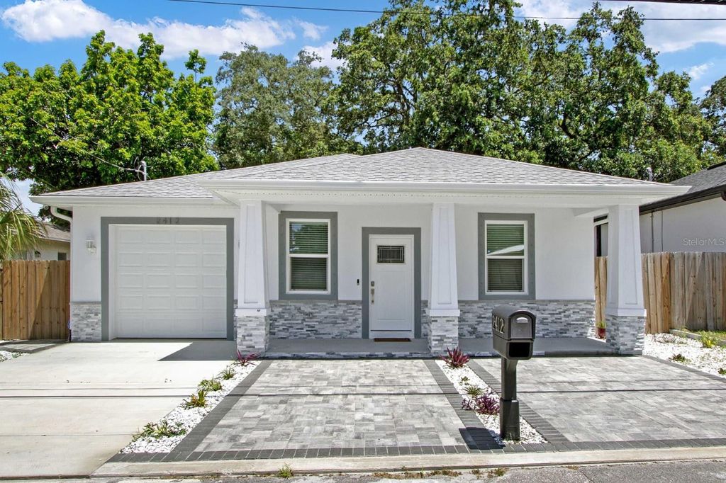 Photo of 2412 E Chelsea Street, Tampa, FL 33610 (MLS # TB8435275)