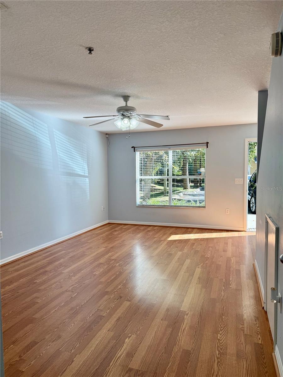 ISABELLA PARK - Residential Lease