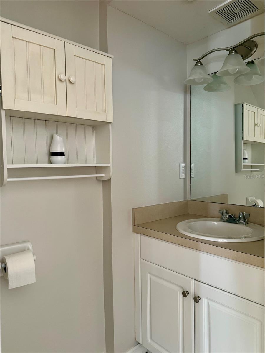 ISABELLA PARK - Residential Lease