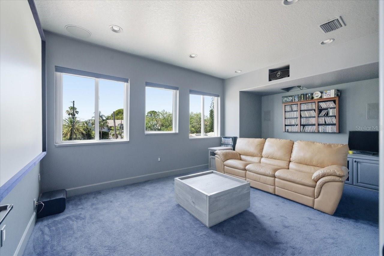 COQUINA BEACH - Residential