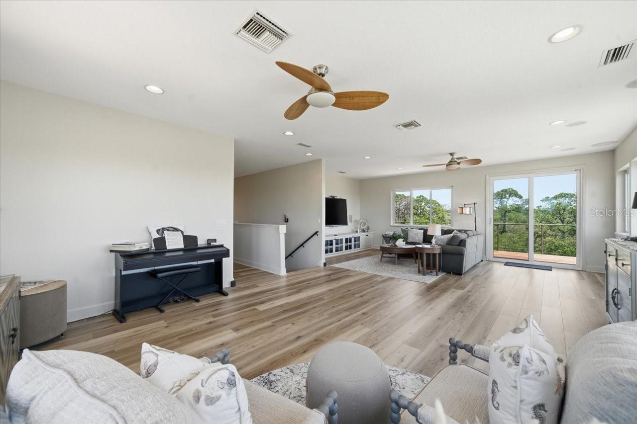COQUINA BEACH - Residential