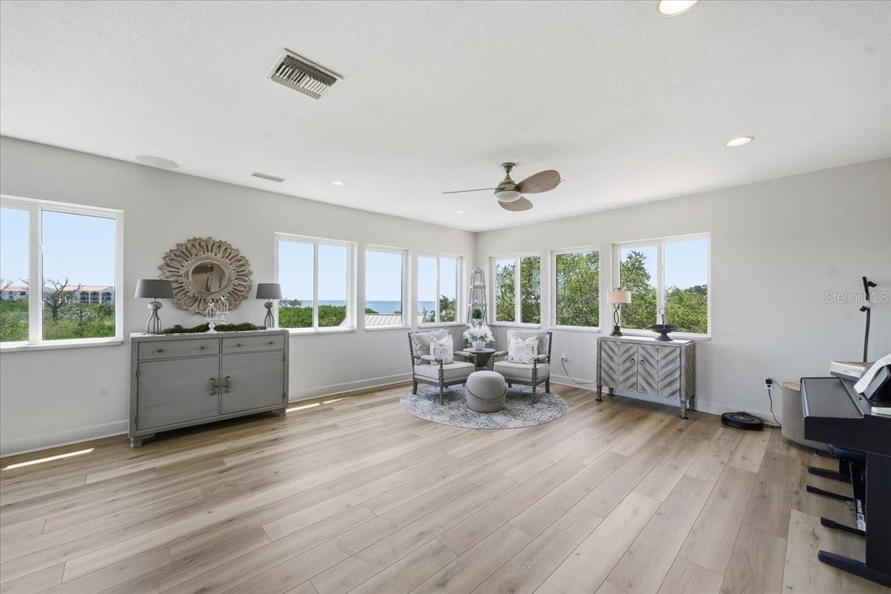 COQUINA BEACH - Residential