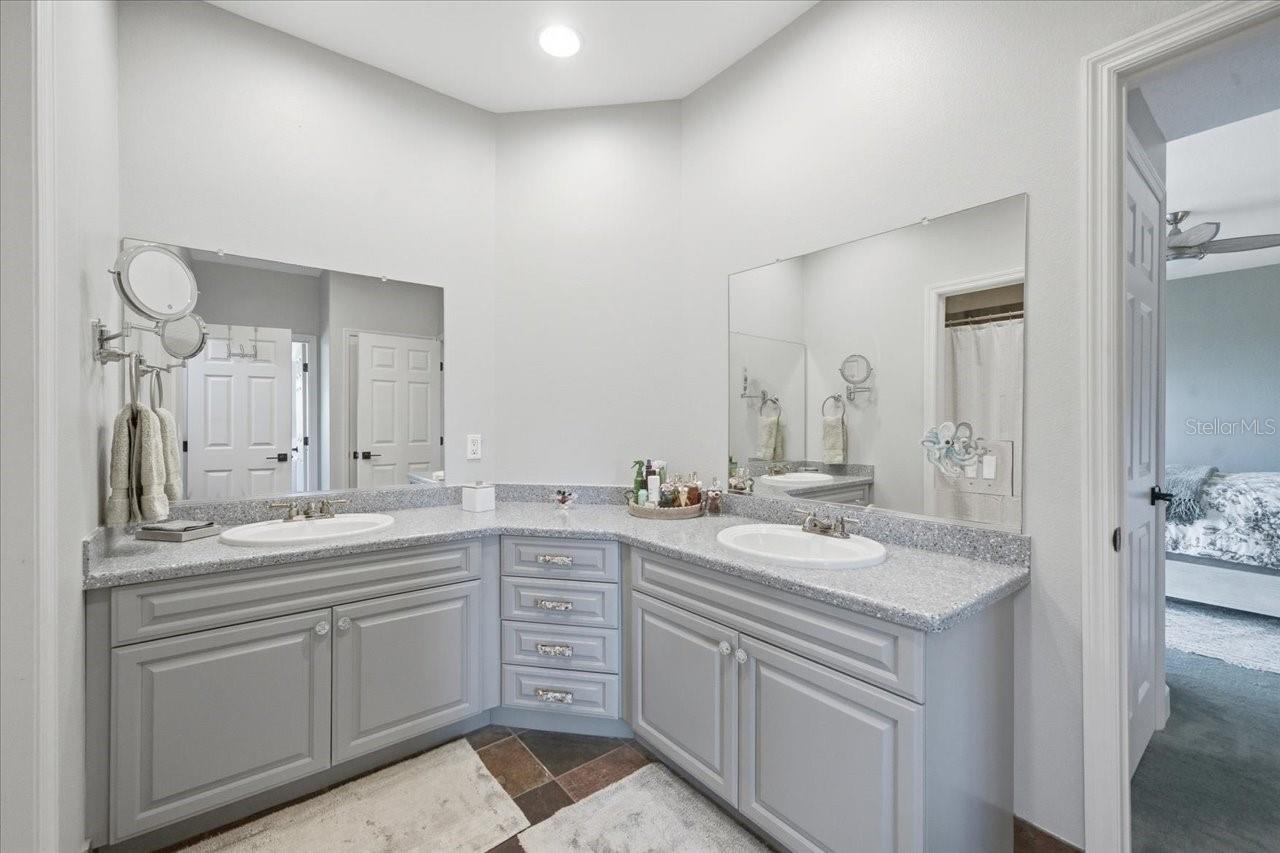 COQUINA BEACH - Residential