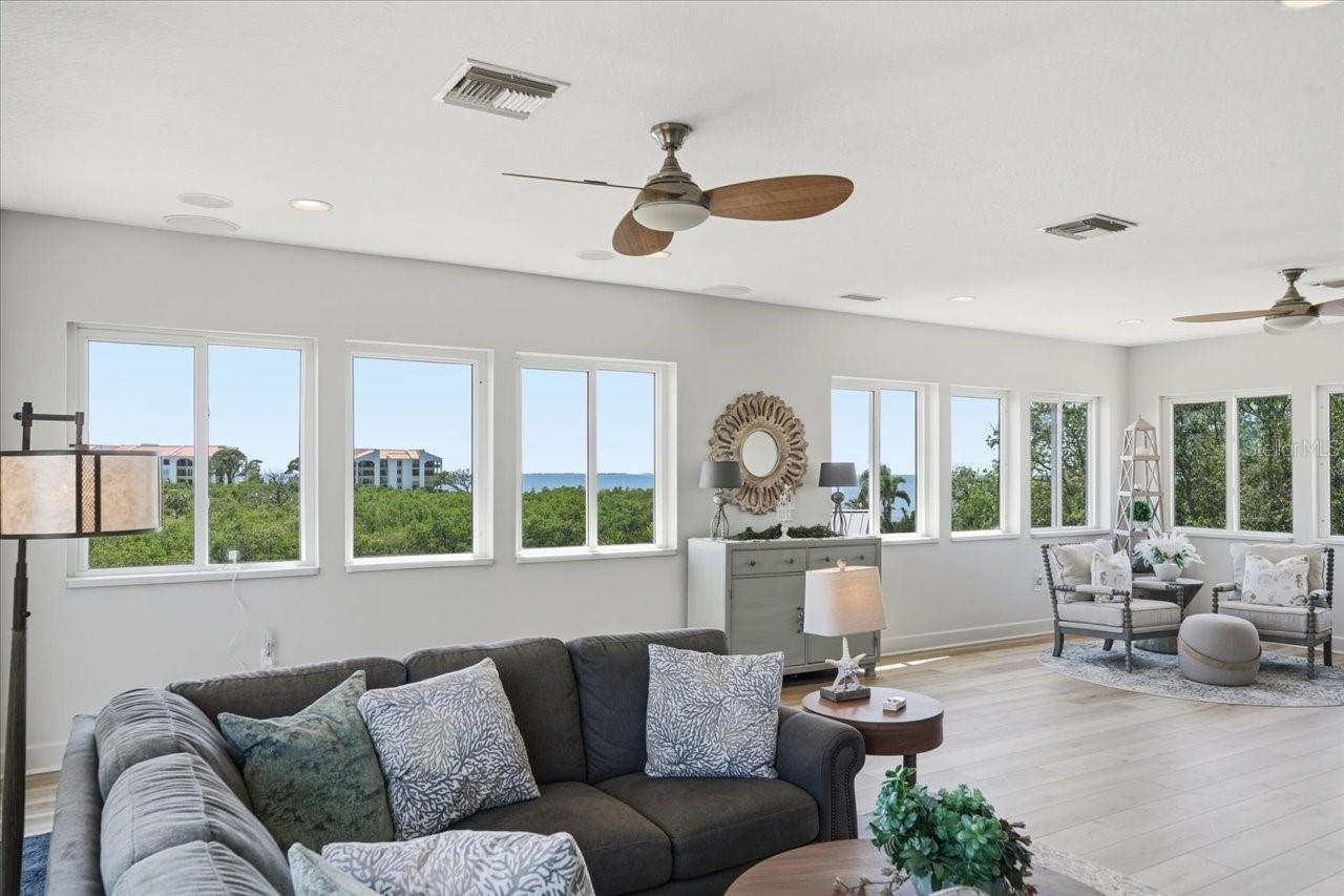 COQUINA BEACH - Residential