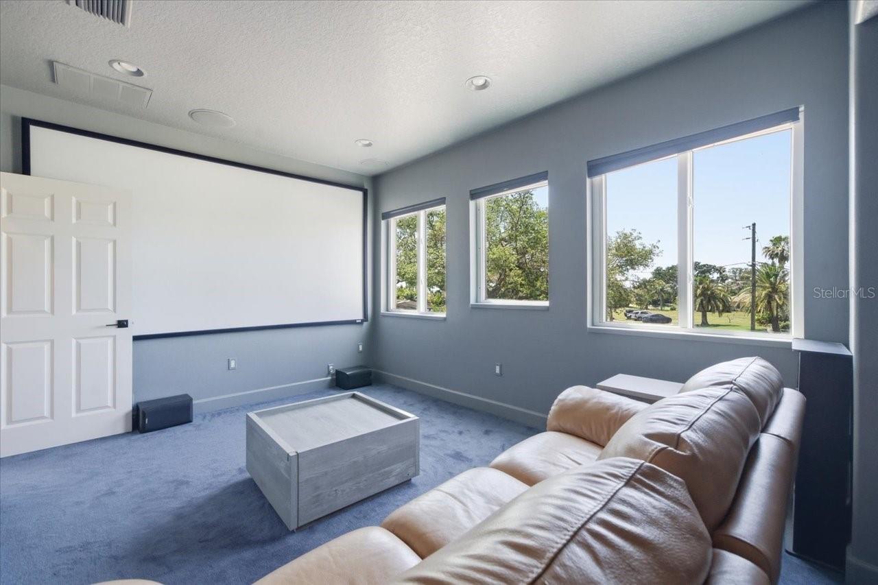 COQUINA BEACH - Residential