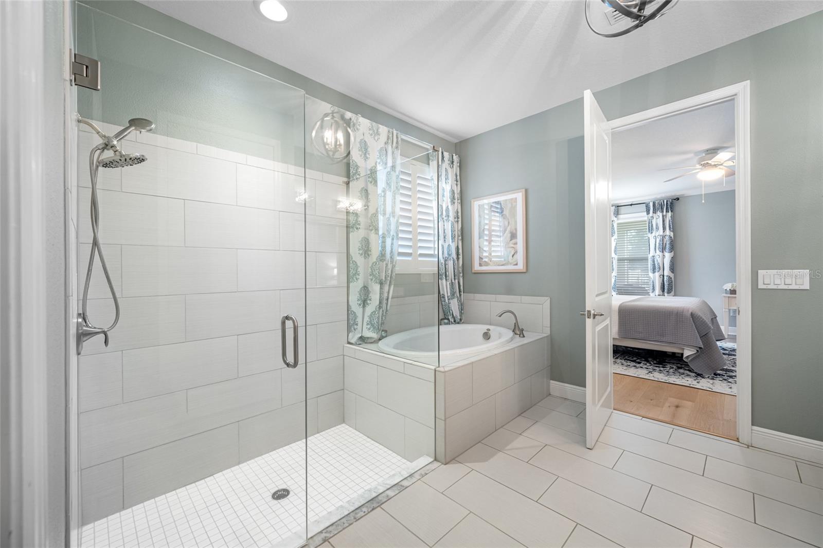 LONG LAKE RANCH VILLAGE 3, 6 PCLS A - Residential