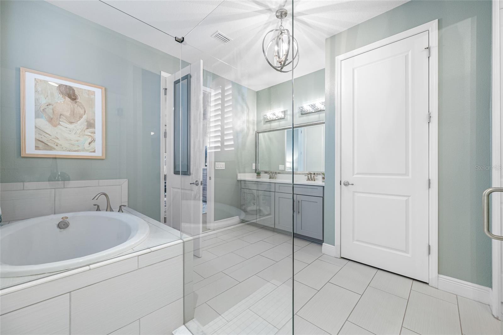 LONG LAKE RANCH VILLAGE 3, 6 PCLS A - Residential