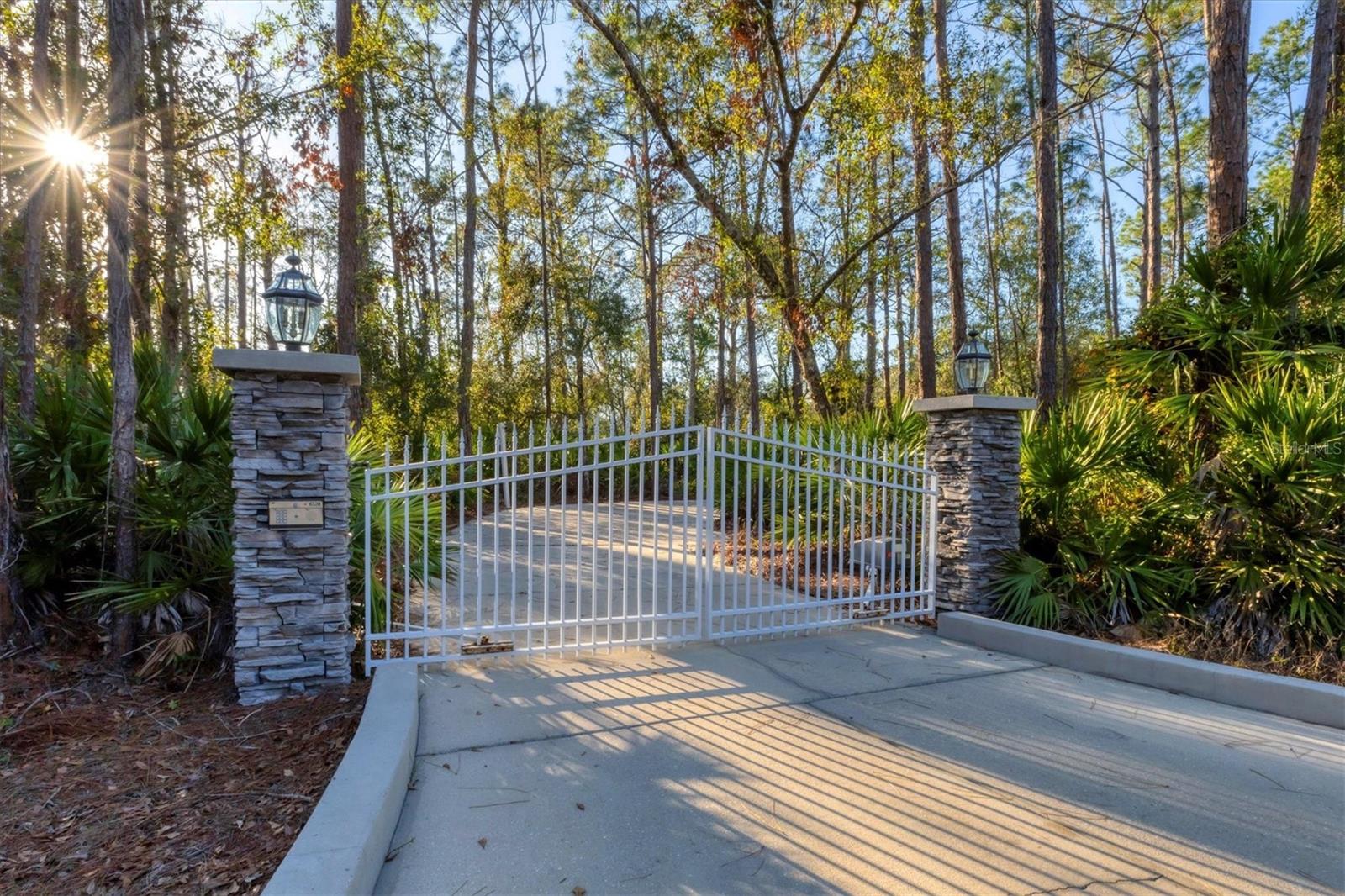 6700 S GATOR CREEK BOULEVARD