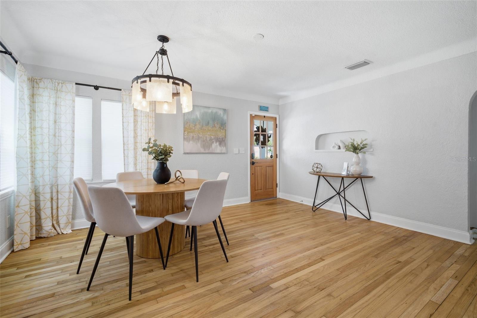 HYDE PARK - Residential