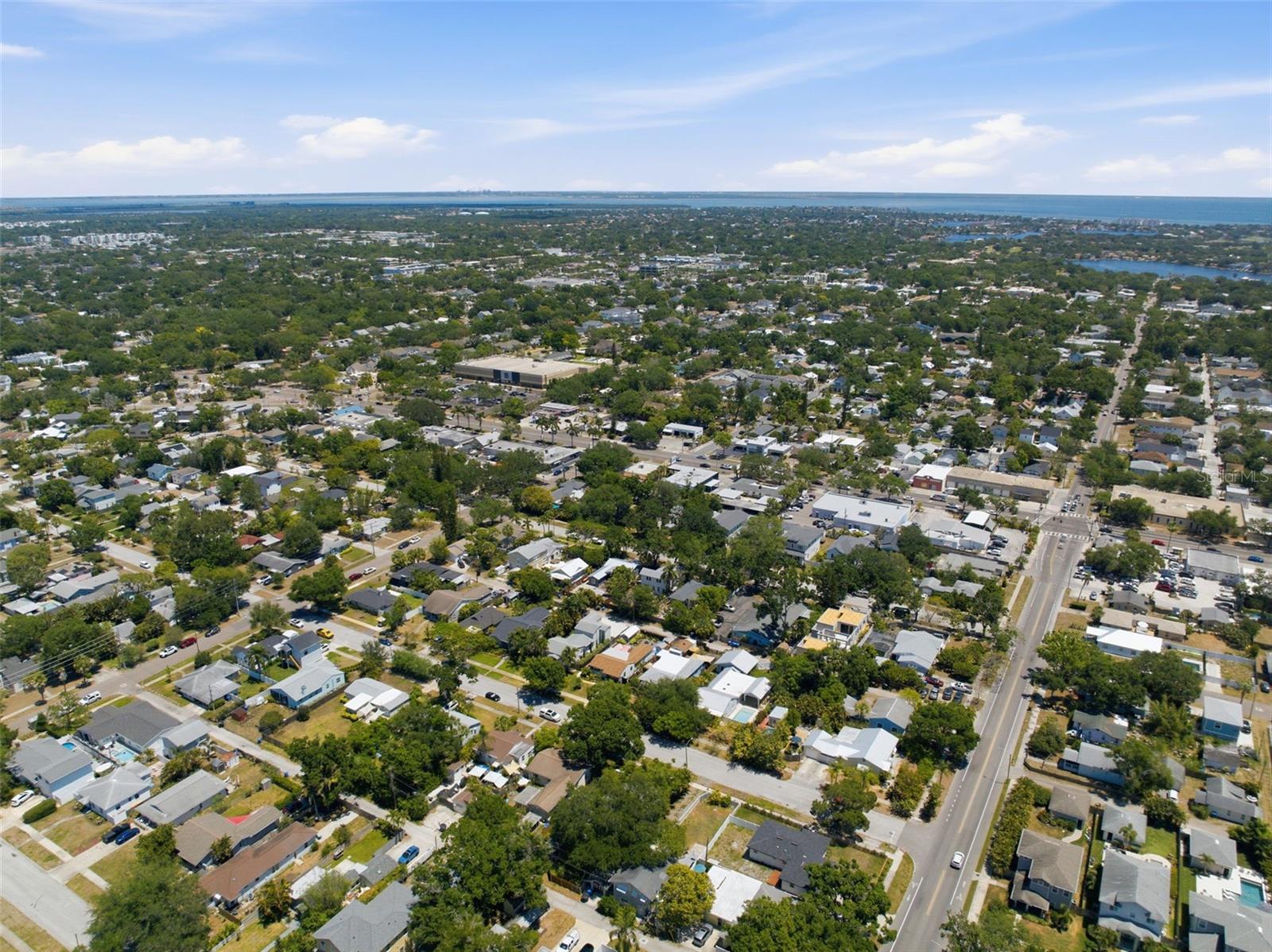 HYDE PARK - Residential