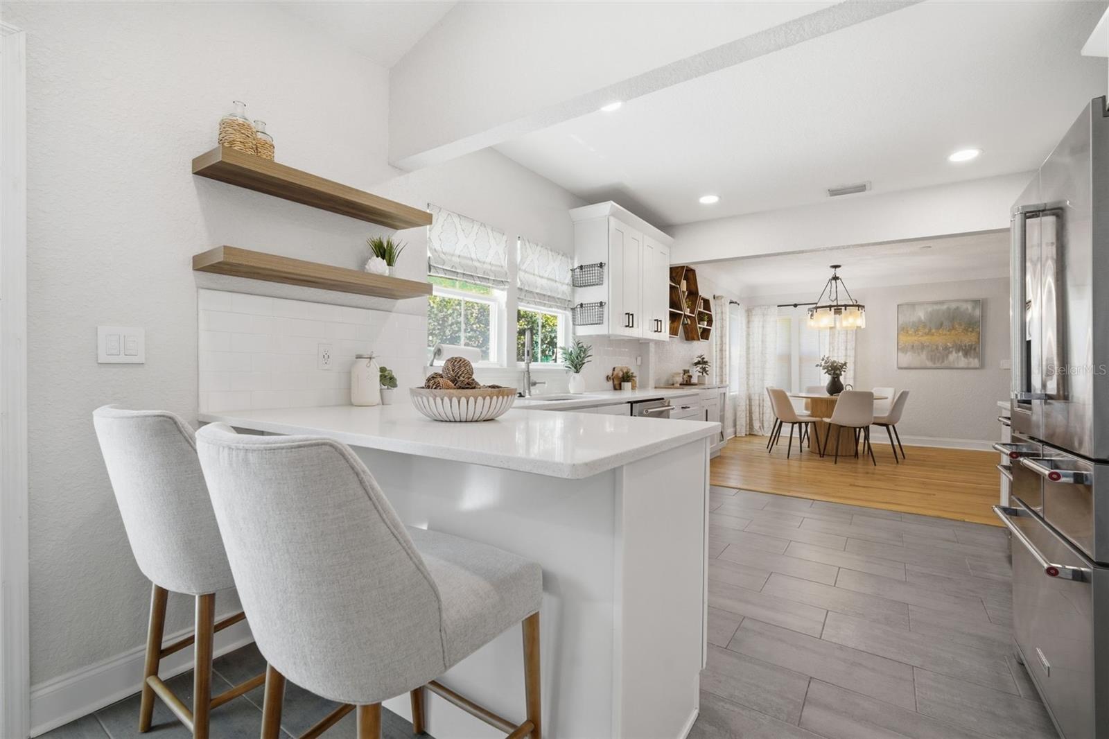 HYDE PARK - Residential
