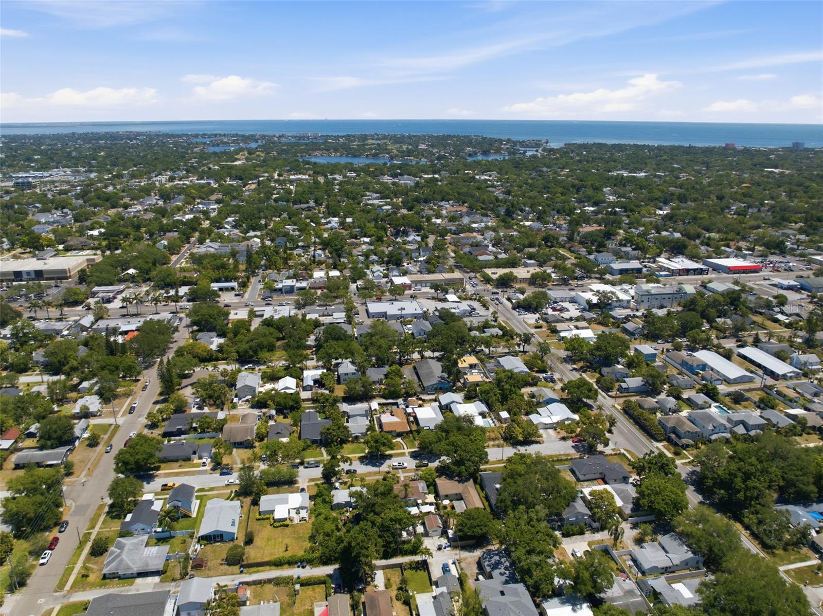 HYDE PARK - Residential